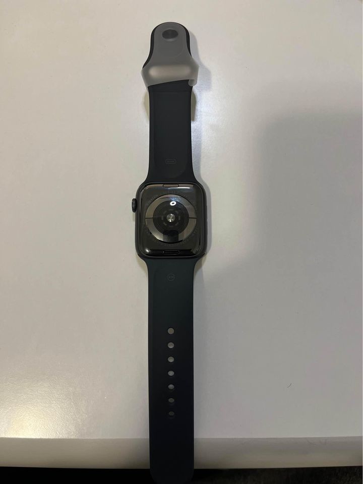 最低価格の AppleWatch series5 44mm spacegray - 時計